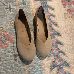 Rothy's Beige and Blue Women's Flats